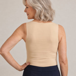 Back view of the Nancy's tank, no band or clasp
